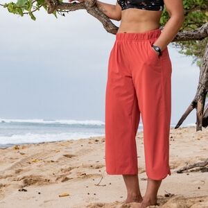 TITLE NINE Slaycation Coral Nimblene Wide Leg Cropped Performance Pants Size S